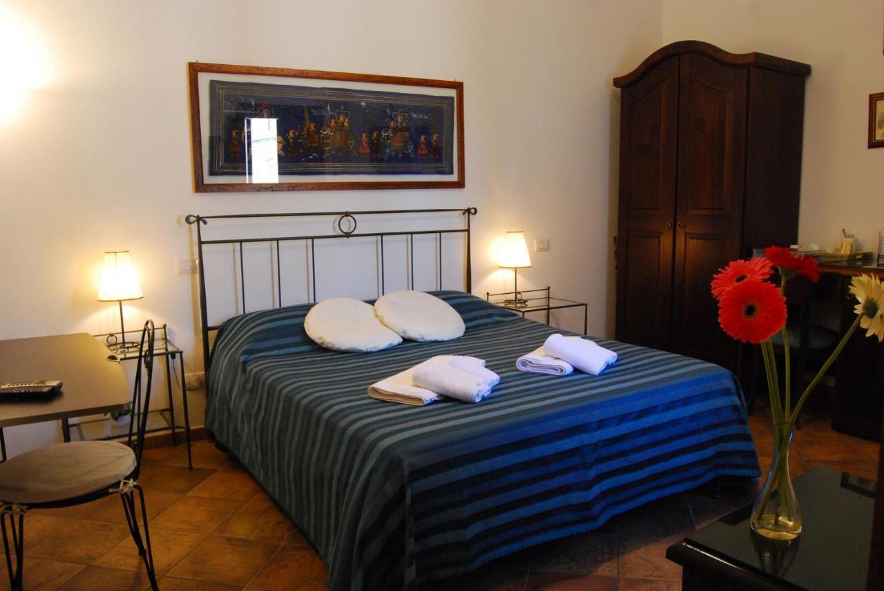 B&B Corte Barocca Lecce Buitenkant foto