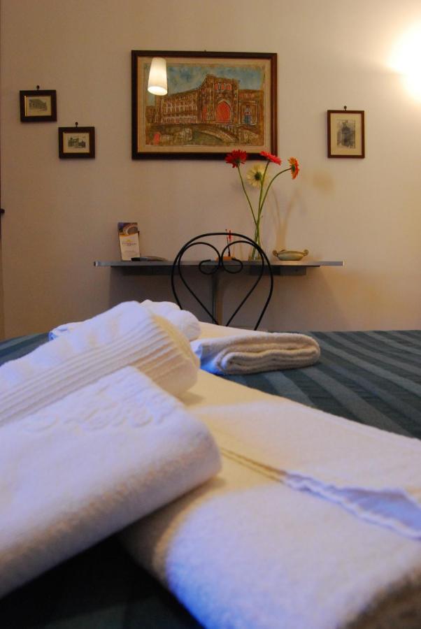 B&B Corte Barocca Lecce Buitenkant foto